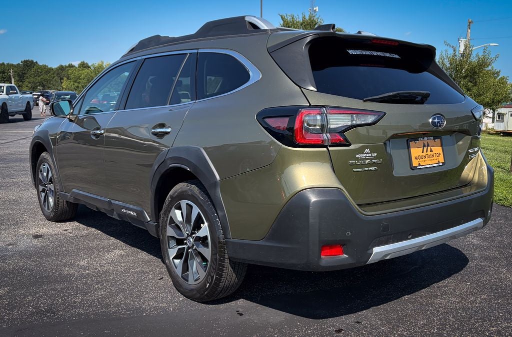 2024 Subaru Outback Touring