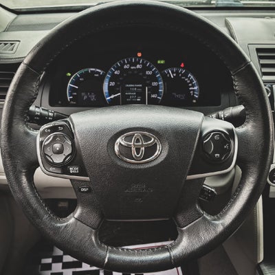 2014 Toyota Camry Hybrid XLE