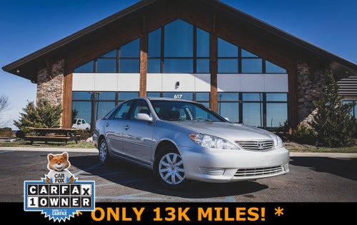 2005 Toyota Camry LE