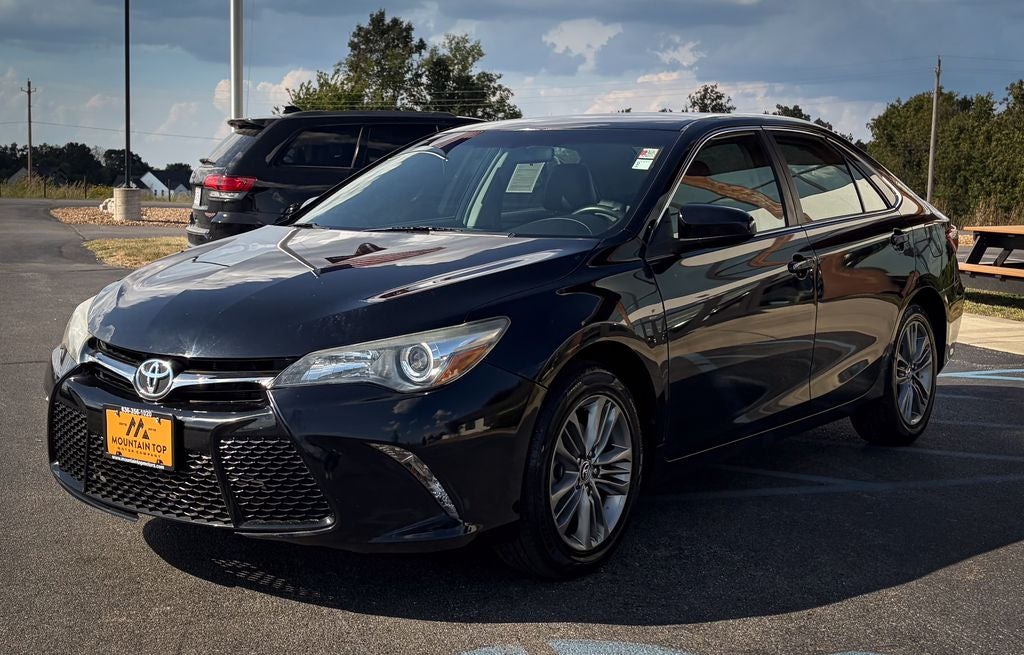 2015 Toyota Camry SE