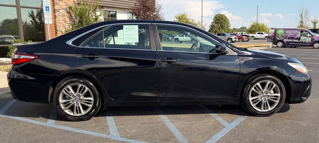 2015 Toyota Camry SE