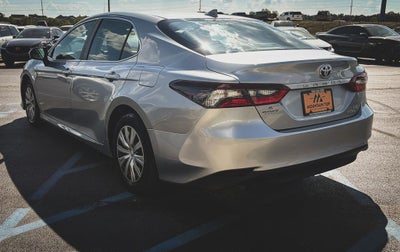 2021 Toyota Camry Hybrid LE