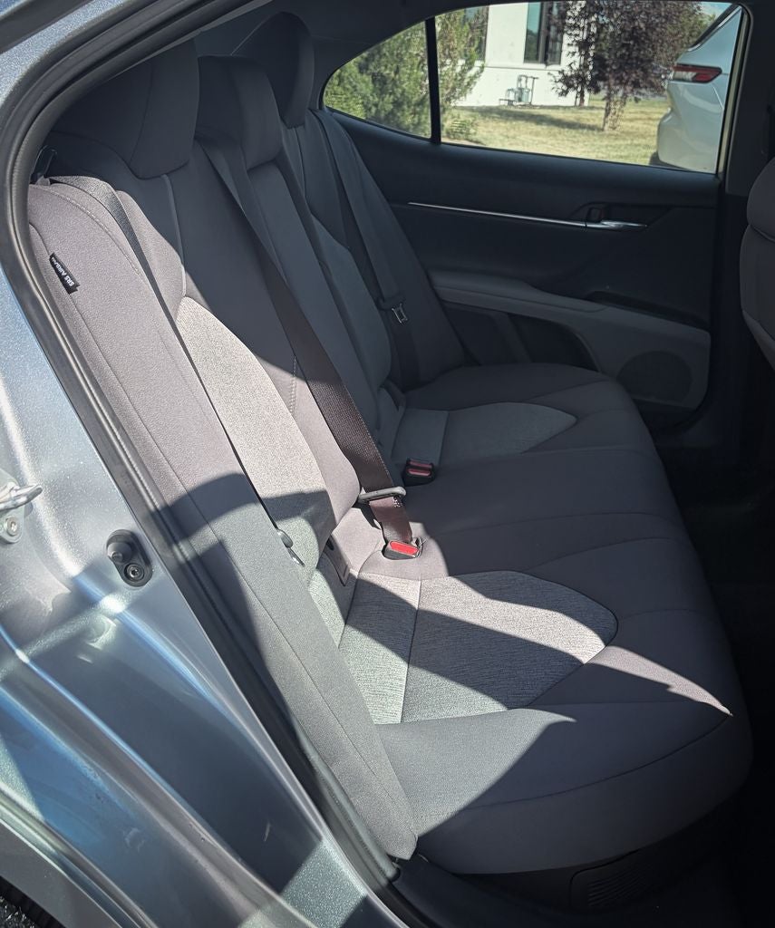 2021 Toyota Camry Hybrid LE