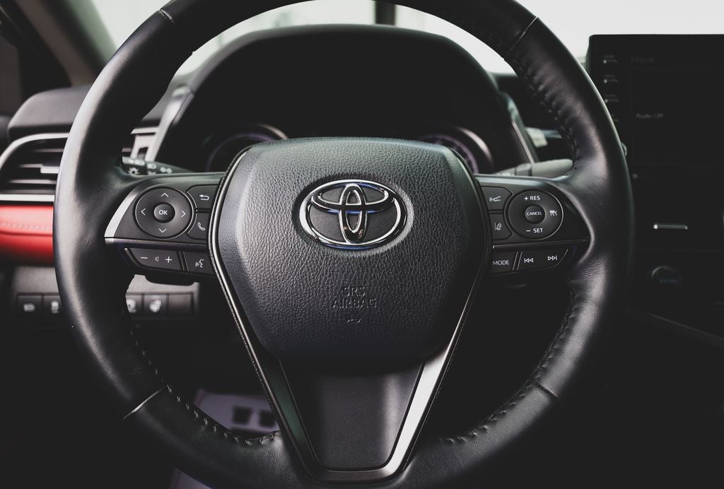 2022 Toyota Camry Hybrid XSE