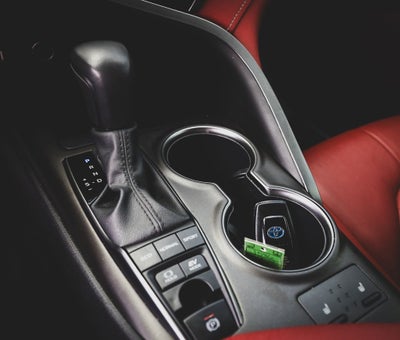 2022 Toyota Camry Hybrid XSE