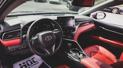 2022 Toyota Camry Hybrid XSE