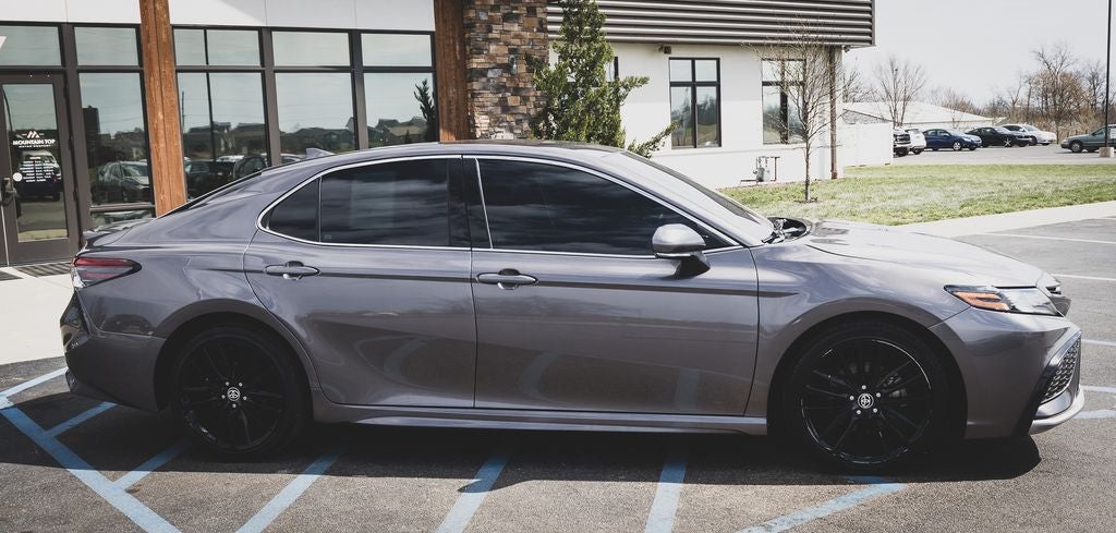 2022 Toyota Camry Hybrid XSE