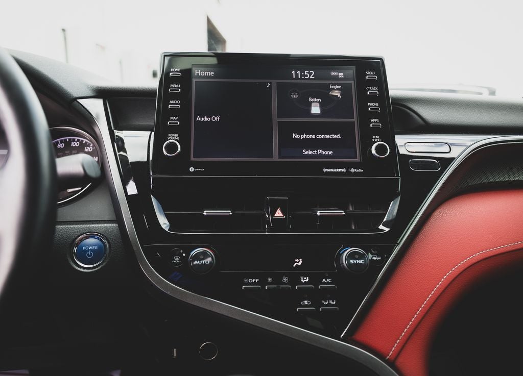 2022 Toyota Camry Hybrid XSE