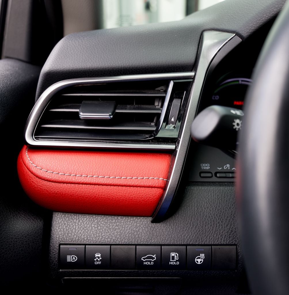 2022 Toyota Camry Hybrid XSE