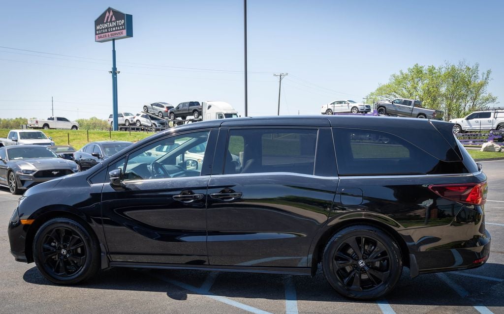 2023 Honda Odyssey Sport