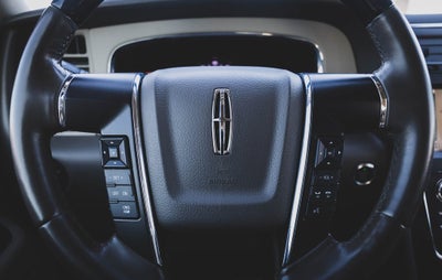 2016 Lincoln Navigator Select