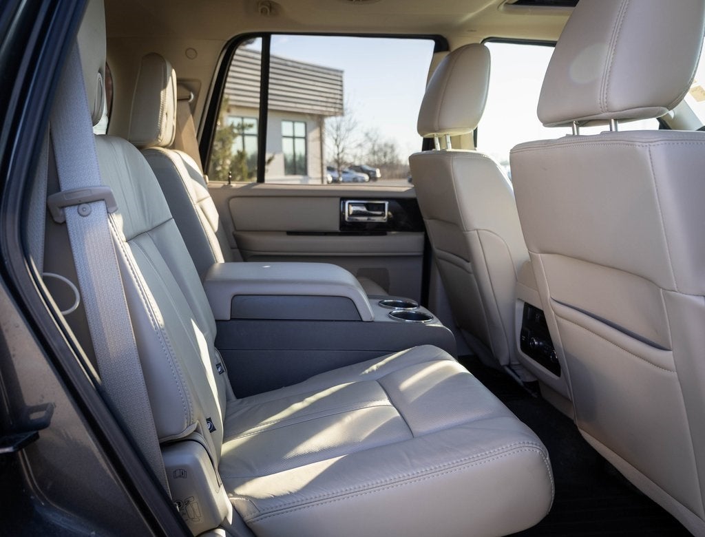 2016 Lincoln Navigator Select