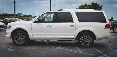 2016 Lincoln Navigator L Select