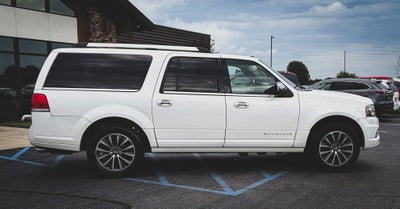 2016 Lincoln Navigator L Select