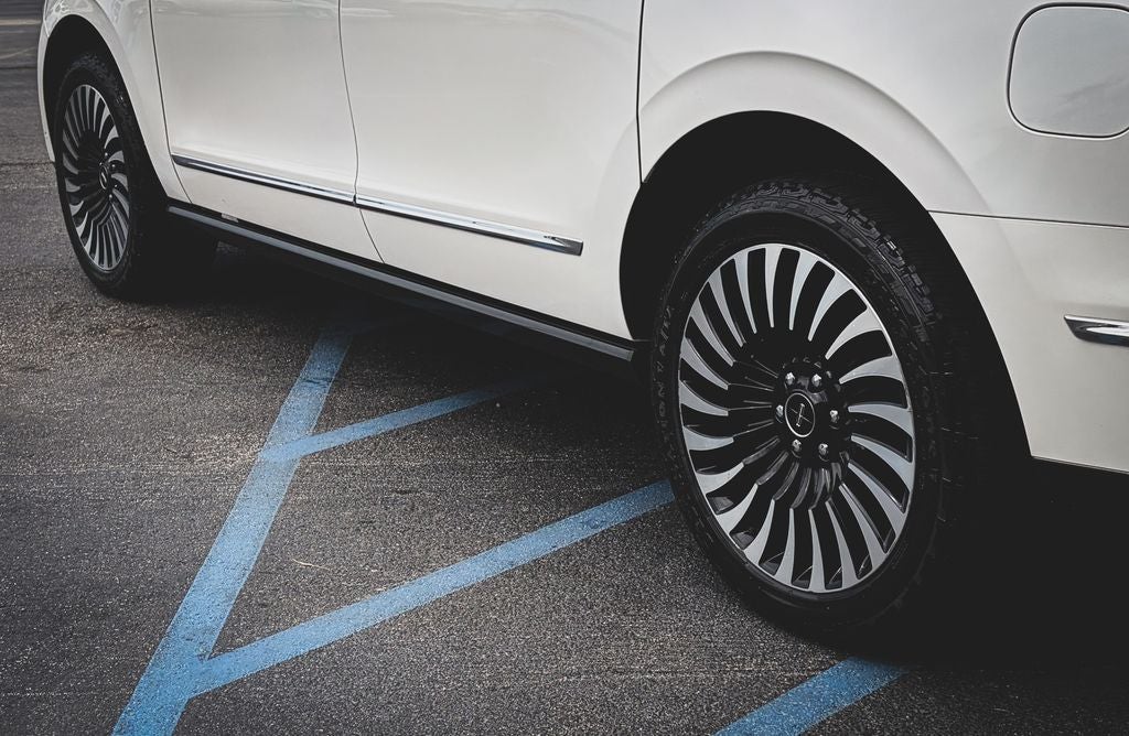 2018 Lincoln Navigator L Black Label