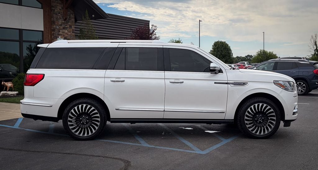 2018 Lincoln Navigator L Black Label