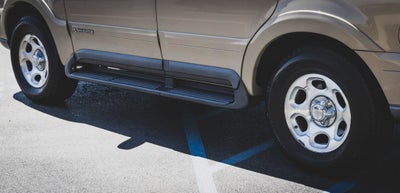1998 Lincoln Navigator Base
