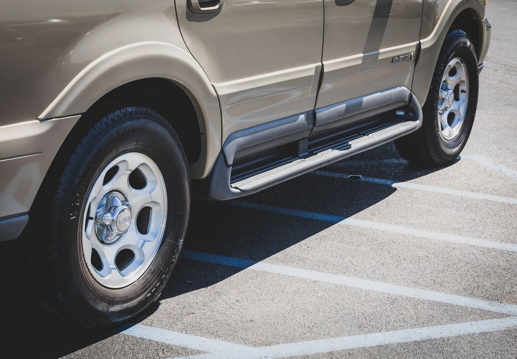 1998 Lincoln Navigator Base