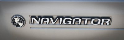 1998 Lincoln Navigator Base