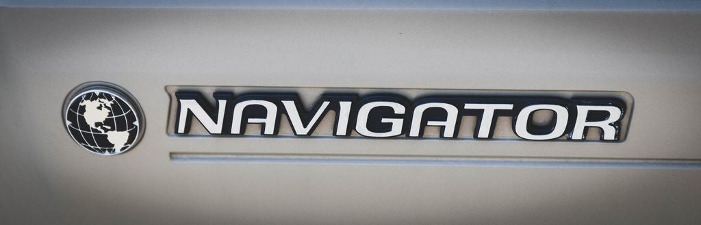 1998 Lincoln Navigator Base