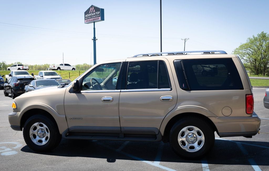 1998 Lincoln Navigator Base