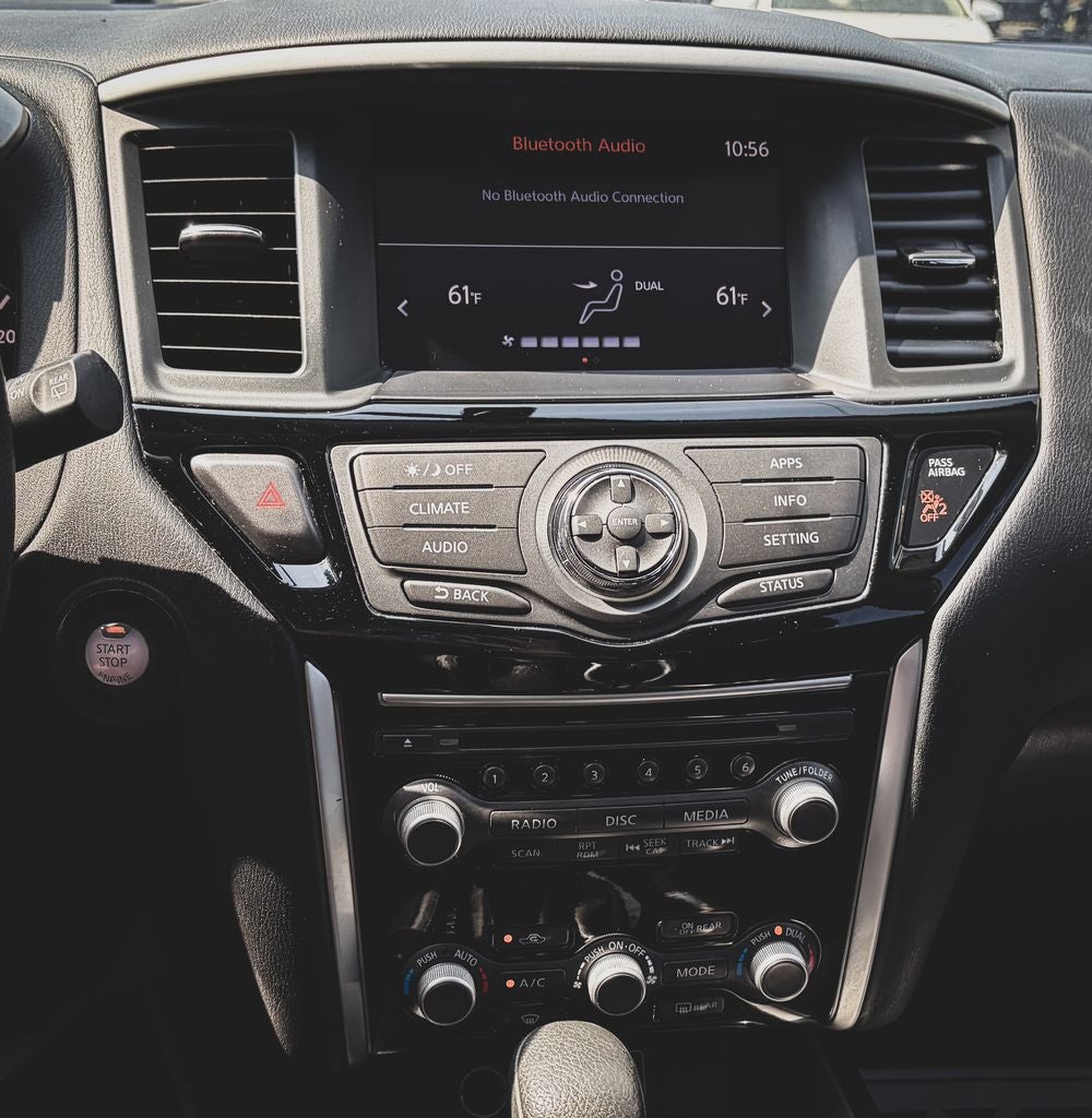 2018 Nissan Pathfinder S