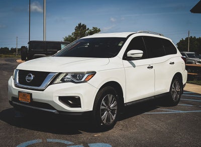 2018 Nissan Pathfinder S