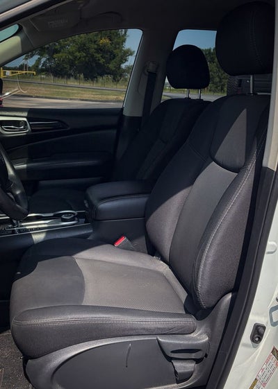 2018 Nissan Pathfinder S