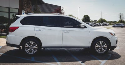 2018 Nissan Pathfinder S