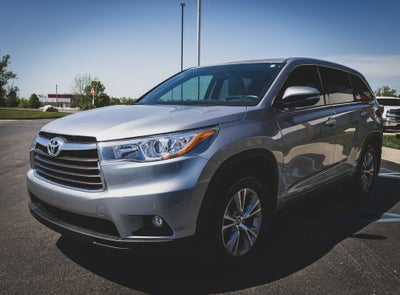 2016 Toyota Highlander LE V6