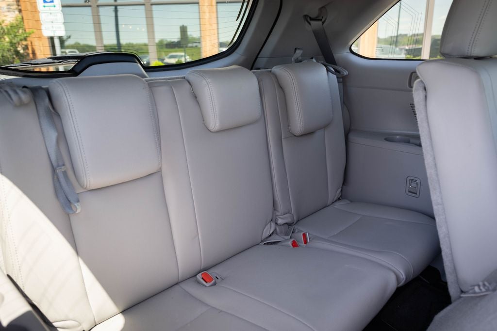 2016 Toyota Highlander LE V6