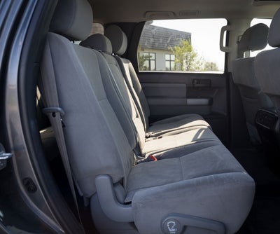 2017 Toyota Sequoia SR5 5.7L