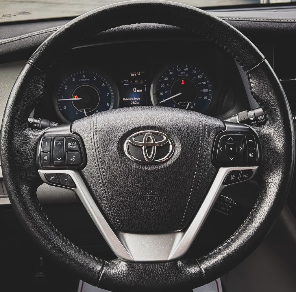 2020 Toyota Sienna XLE 7 Passenger