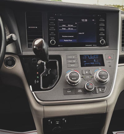 2020 Toyota Sienna XLE 7 Passenger