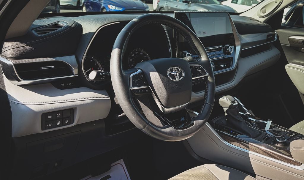 2020 Toyota Highlander Platinum
