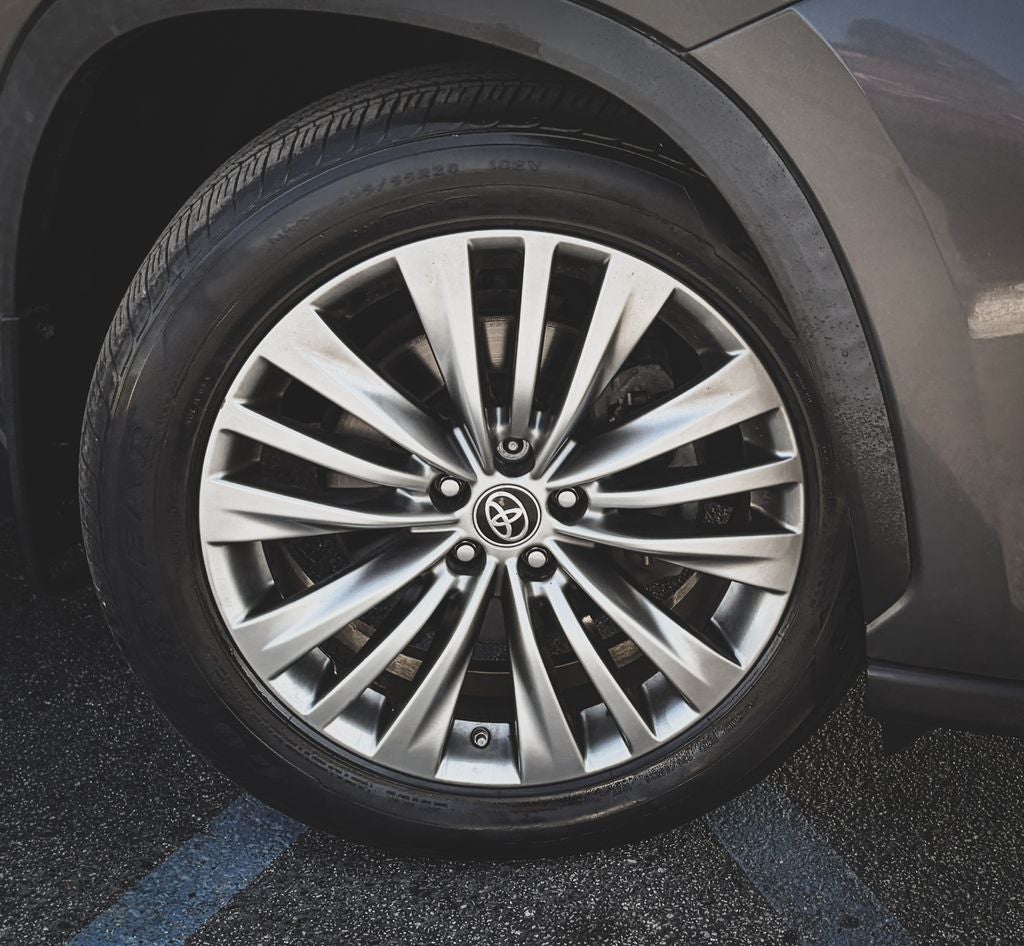2020 Toyota Highlander Platinum