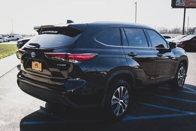 2021 Toyota Highlander Hybrid XLE