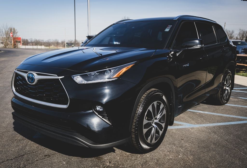 2021 Toyota Highlander Hybrid XLE