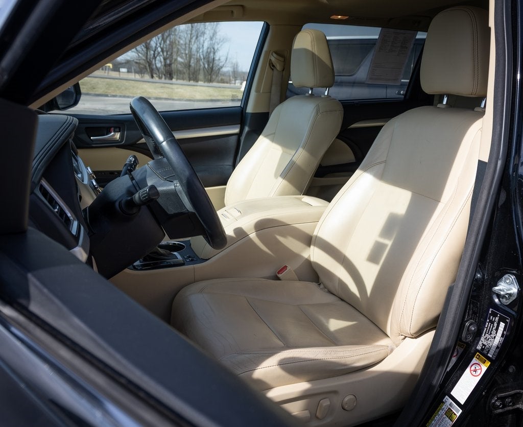 2016 Toyota Highlander XLE V6