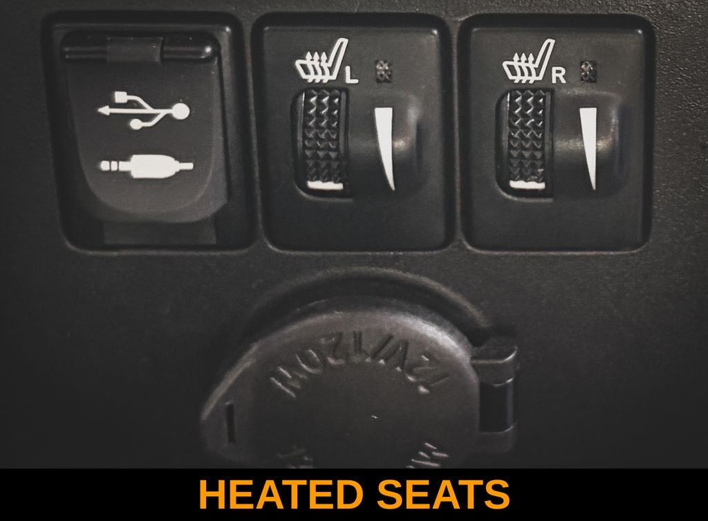 2016 Toyota Sienna SE 8 Passenger