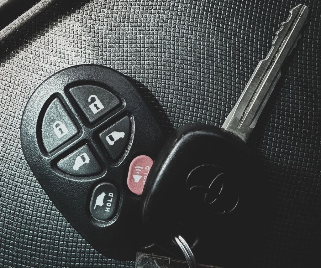 2016 Toyota Sienna SE 8 Passenger