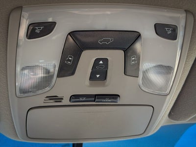 2014 Toyota Sienna XLE 8 Passenger