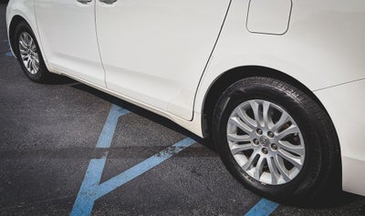 2014 Toyota Sienna XLE 8 Passenger