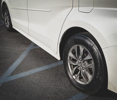 2022 Toyota Sienna XLE 7 Passenger