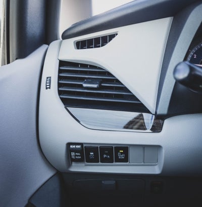 2017 Toyota Sienna XLE Premium 8 Passenger