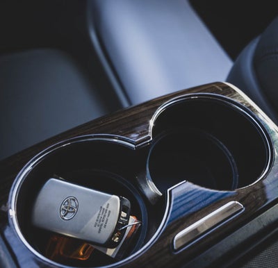 2017 Toyota Sienna XLE Premium 8 Passenger