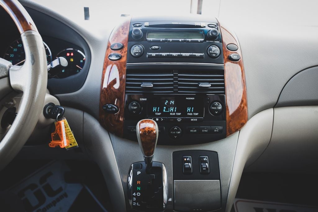 2006 Toyota Sienna XLE Limited 7 Passenger