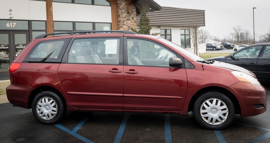 2006 Toyota Sienna CE 7 Passenger