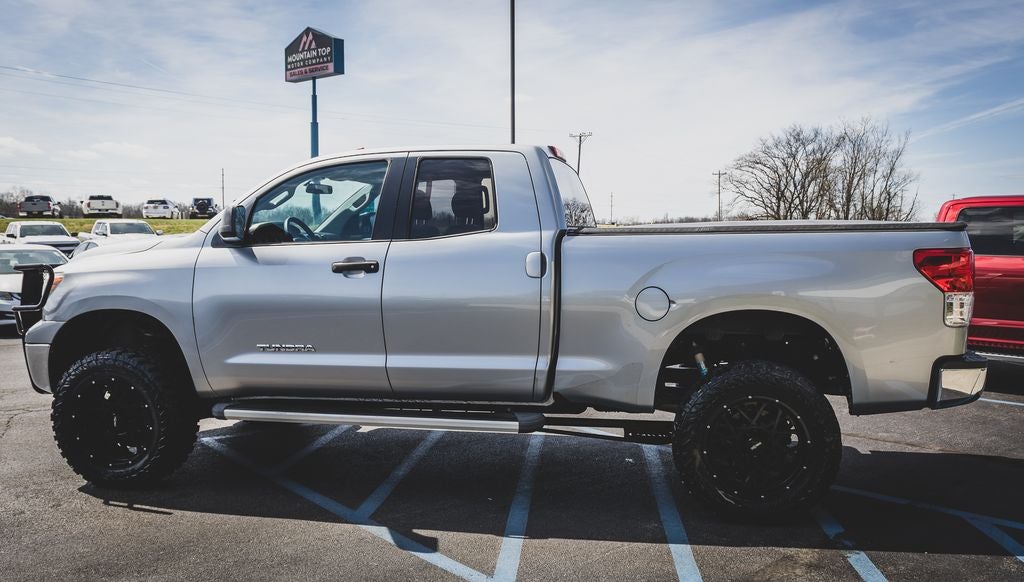 2011 Toyota Tundra Grade 4.6L V8