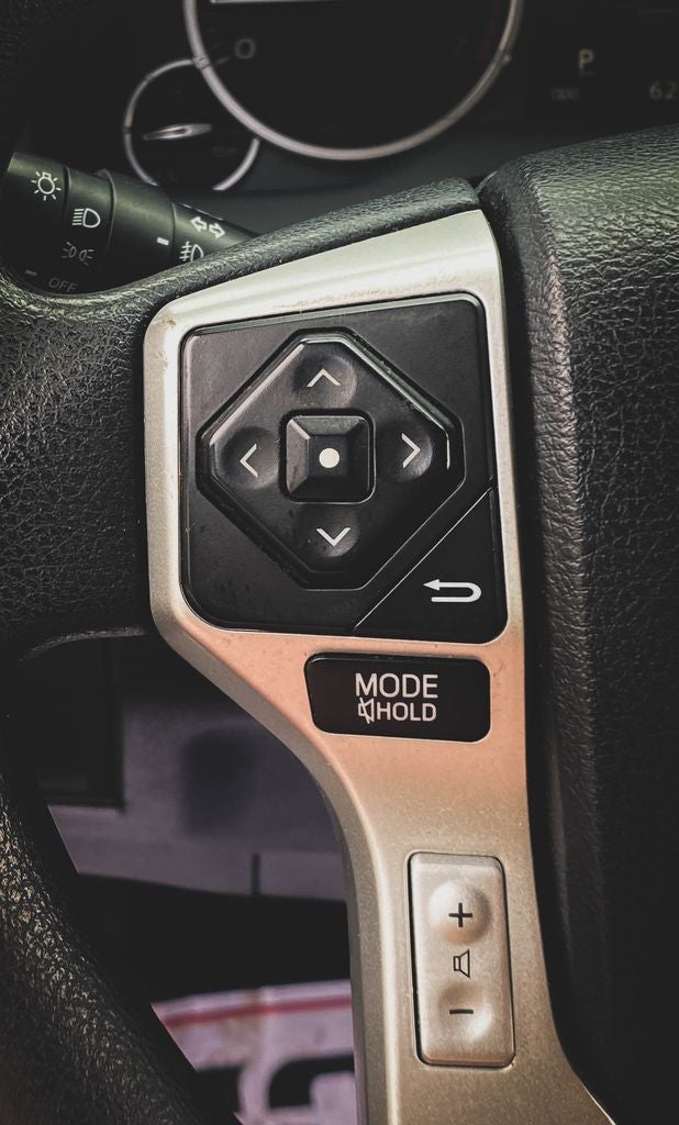 2014 Toyota Tundra SR5